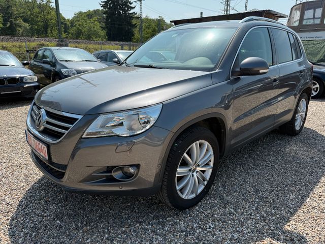 VW Tiguan 1.4 TSI Team 4Motion+2Hd+AHK+SLPS+SHZ+TEM