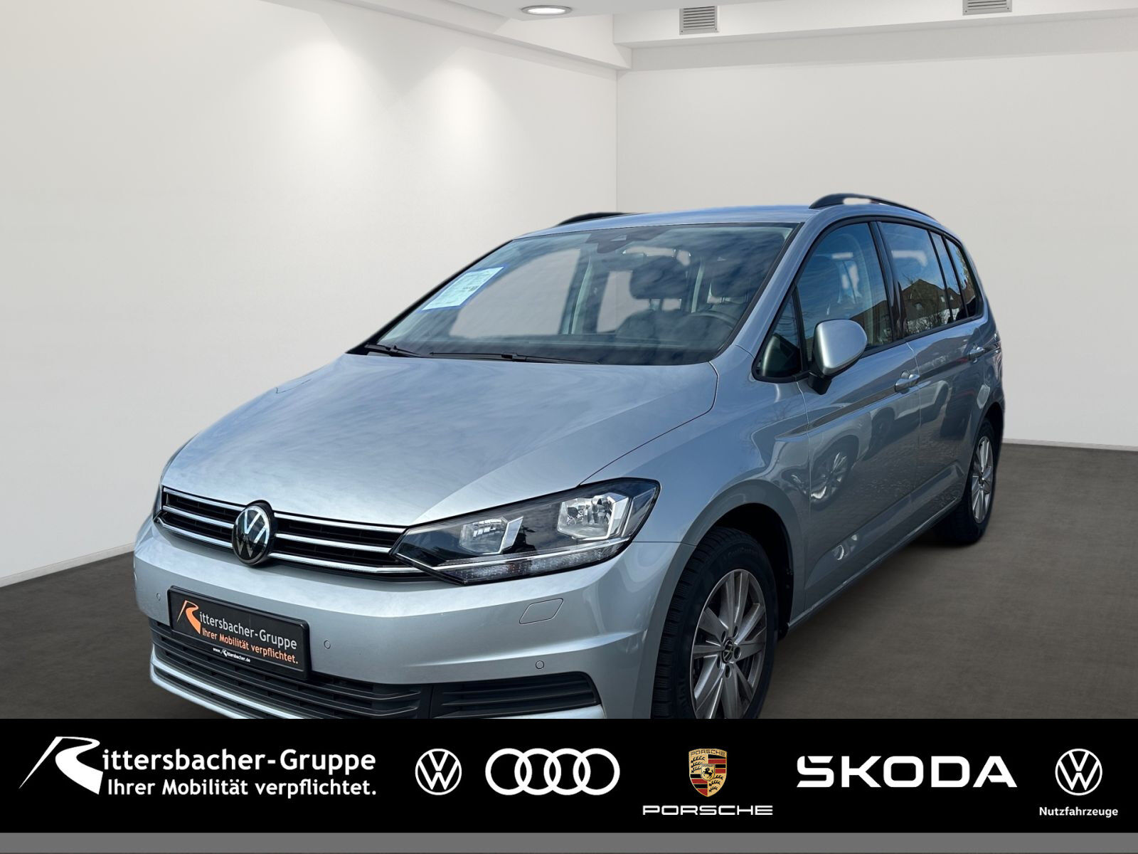 VW Touran 1.5 TSI Comfortline 7Sitze Navi DigitalCo