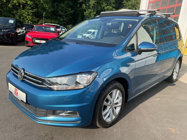 VW Touran Comfortline Navi Panoramadach 7 Sitzer