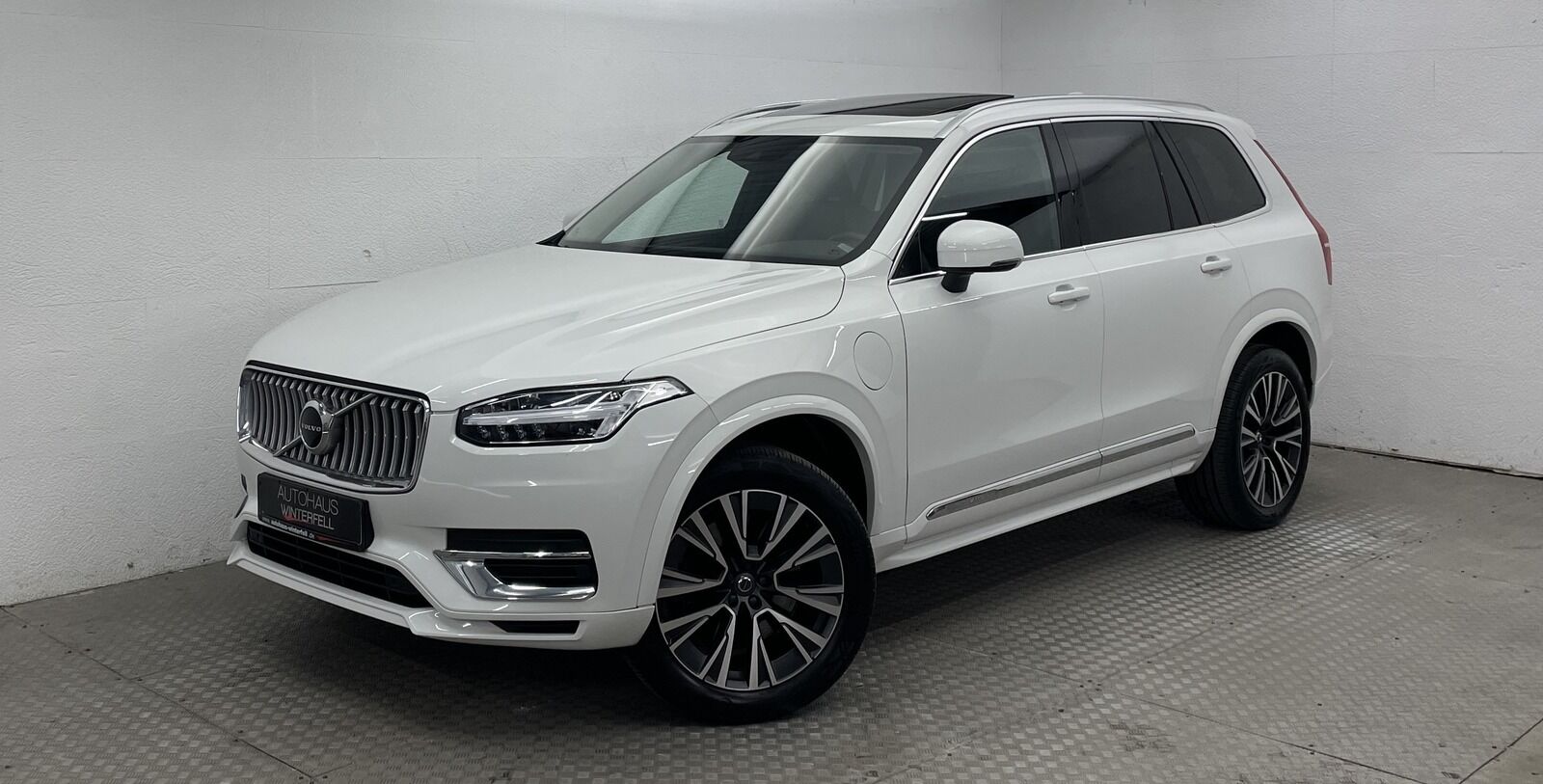 VOLVO XC90 Rech T8 AWD INSCRIPTION 7SITZ+PANO+H&K+LED+