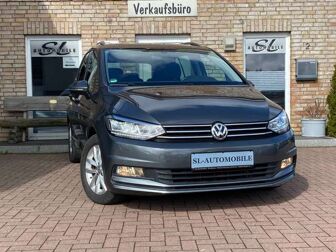 Fahrzeug VOLKSWAGEN Touran undefined