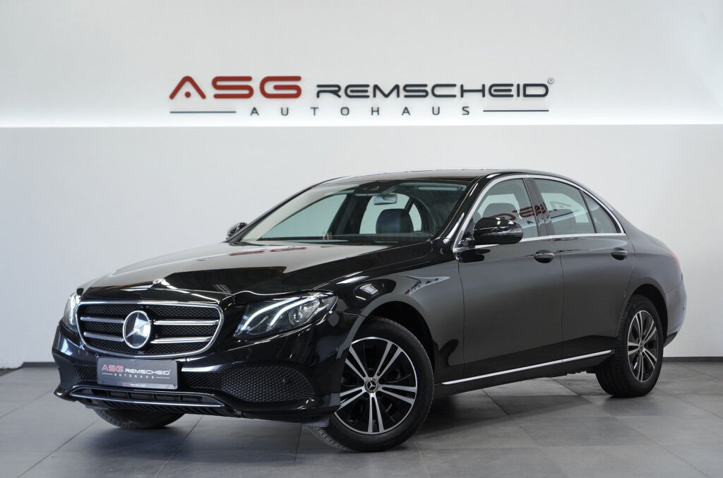 Mercedes-Benz E 220 d Limousine Avantgarde *1.H *Distr*Kam*SHZ