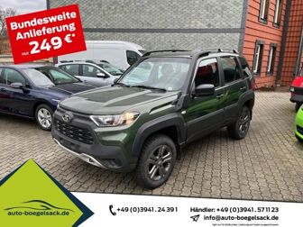 Fahrzeug LADA Niva undefined