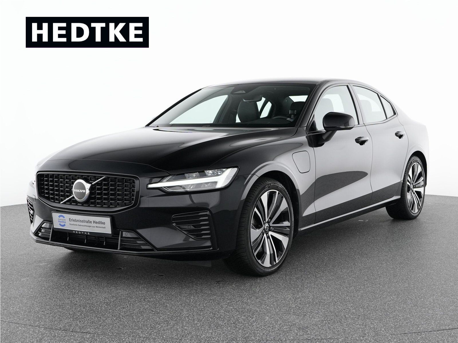 VOLVO S60 T8 Recharge AWD Plus Dark 19"+WINTER-PAKET