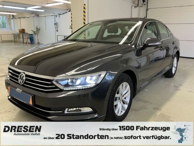 VW Passat Lim 1.4 TSI Comfortline Navi Massagesitze