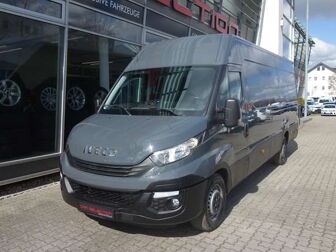 Fahrzeug IVECO Daily undefined