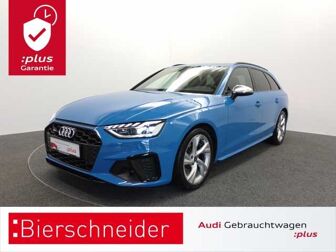 Fahrzeug AUDI S4 undefined