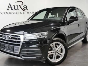 Fahrzeug AUDI Q5 undefined