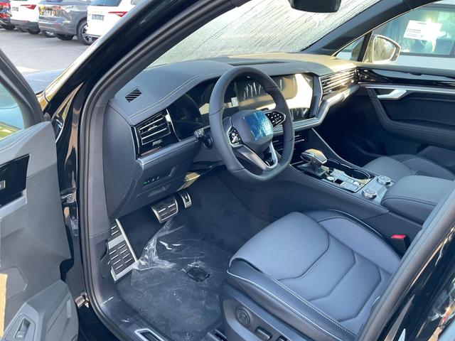 VW Touareg 3.0 TDI 210 kW 4Motion R-Line V6 Blac...