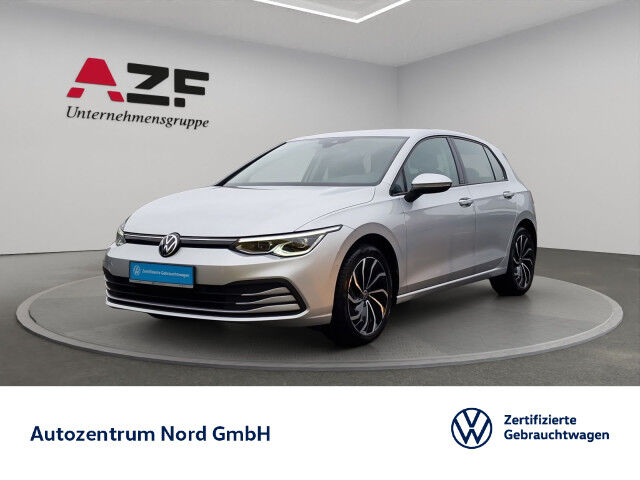 VW Golf VIII 2.0 TDI DSG Life NAVI+LED+ACC+KAMERA