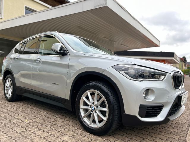 BMW X1 xDrive 20 i Aut. Navi LED Klima Pdc Tüv NEU