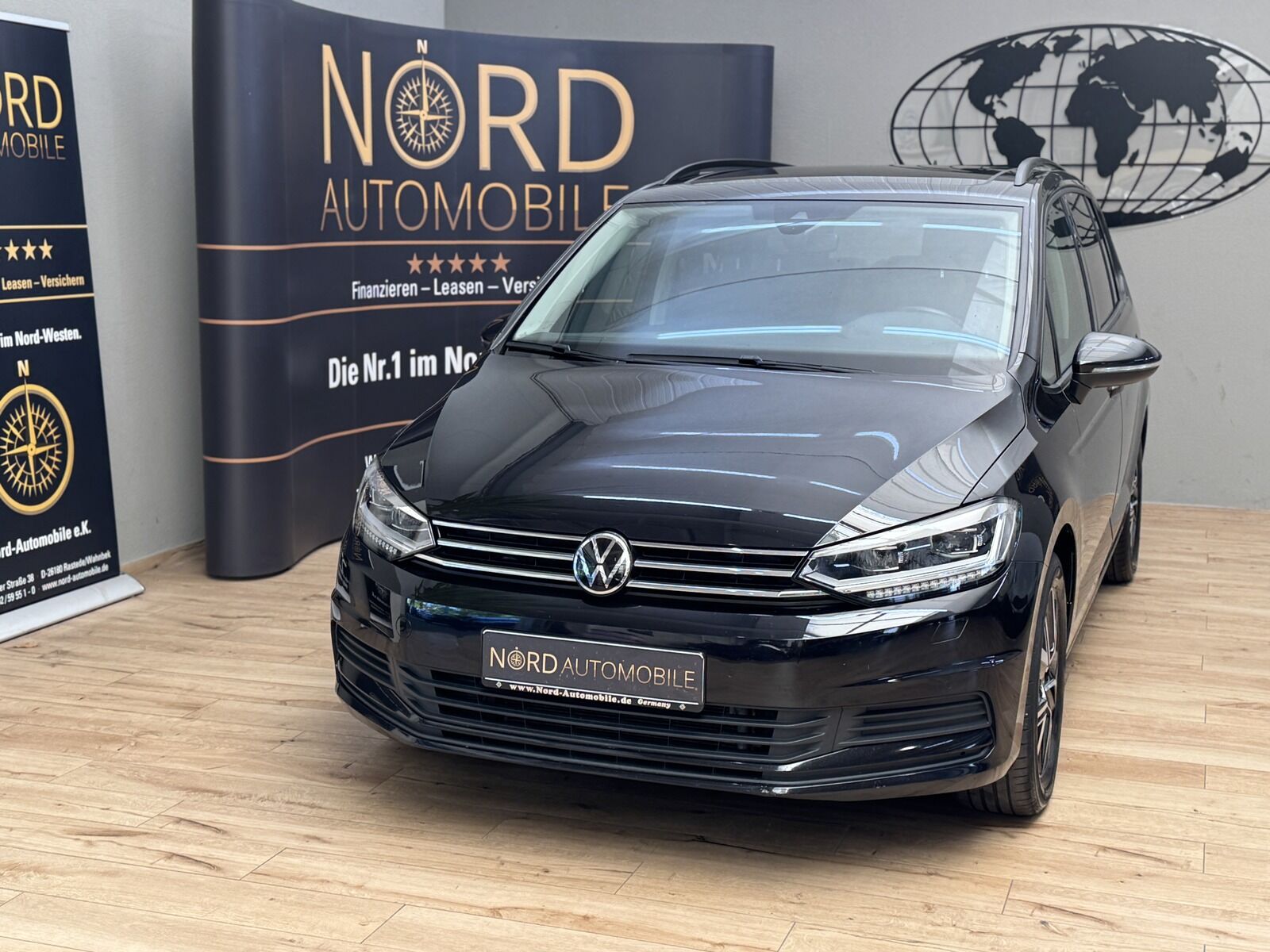 VW Touran 2.0 TDI DSG Comfortl. Dig.Cockp/Pano/LED