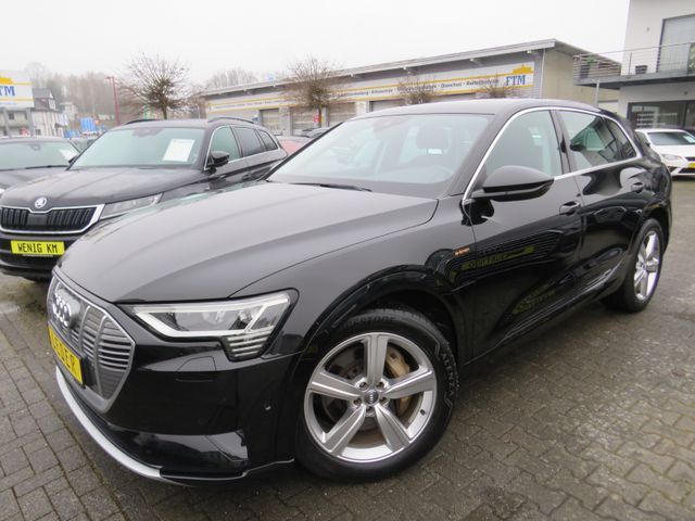 Audi e-tron 55 quattro *PANO *LEDER *AHK *20"ALU