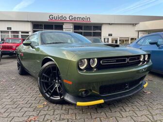 Fahrzeug DODGE Challenger undefined
