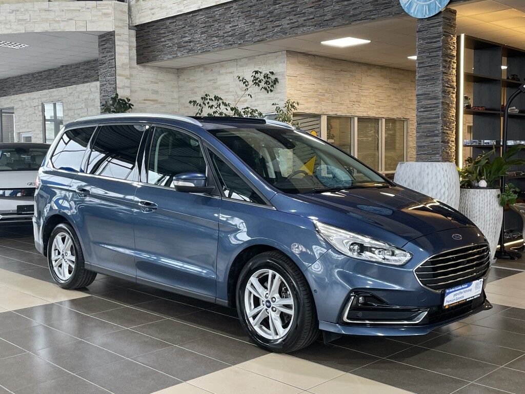 Ford Galaxy Titanium Pano. 7-Sitzer ACC Navi Sony LED