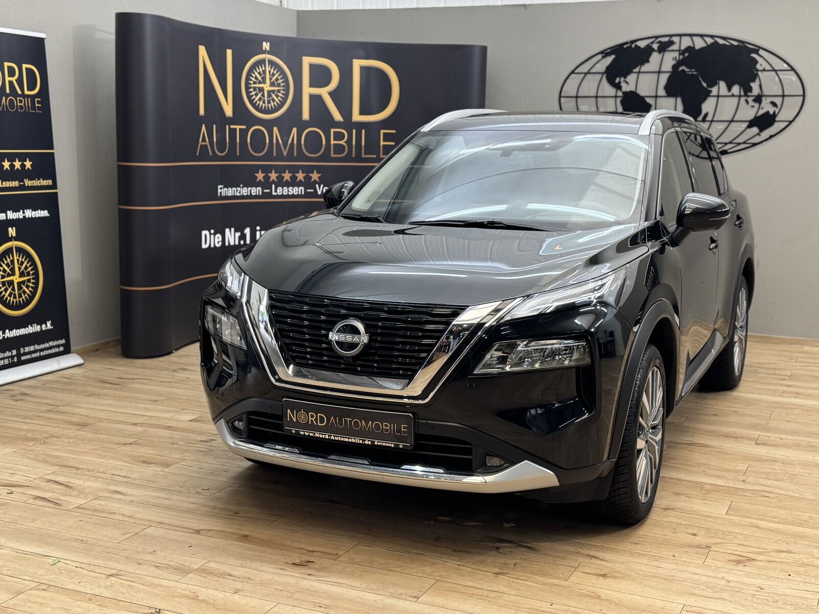 Nissan X-Trail Tekna+ *7-SITZE*AHK*20Z*PANO*LEDER