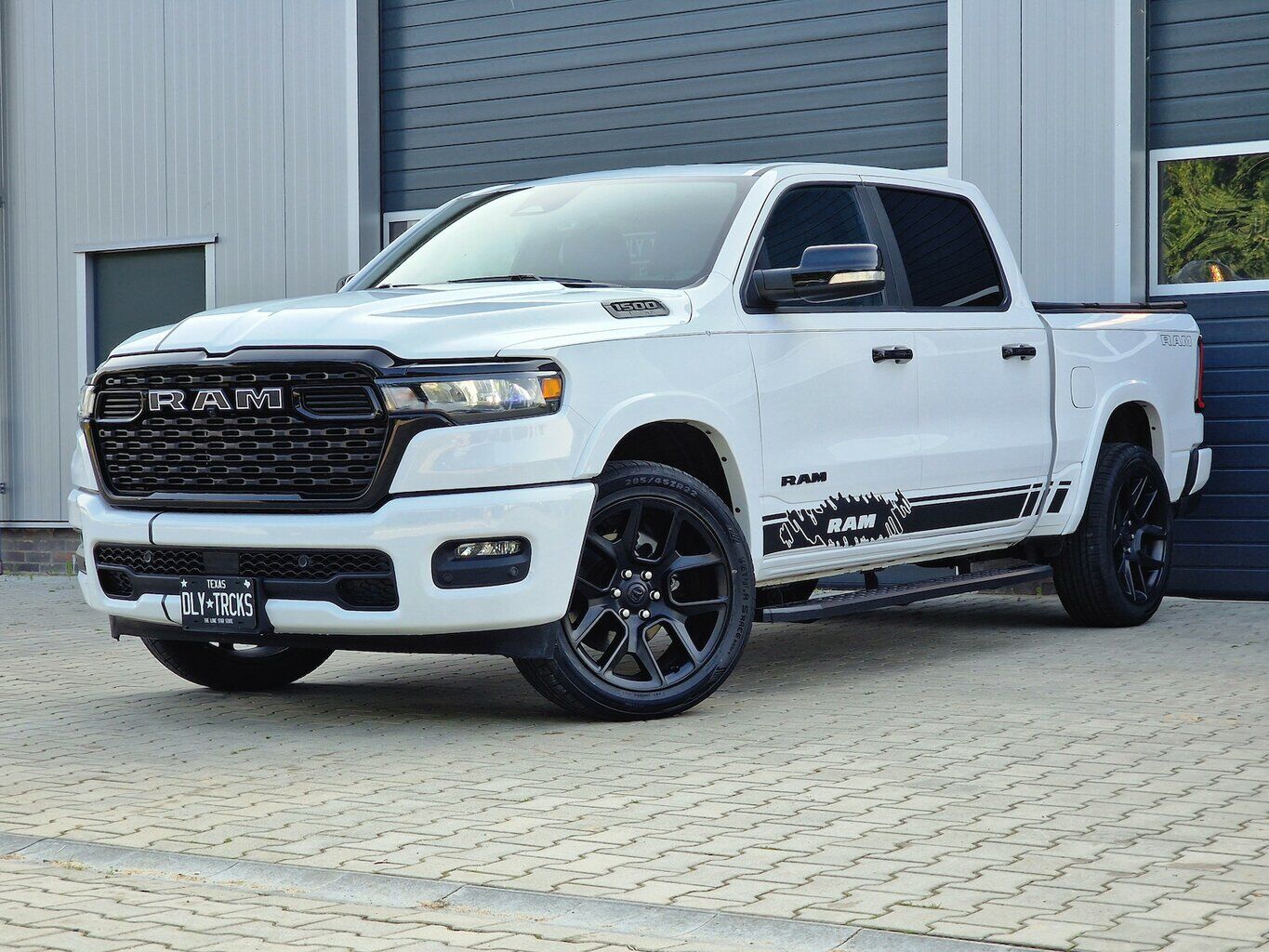 Dodge RAM 1500 3.0T 4x4 Bighorn Night Kamera LED PDC