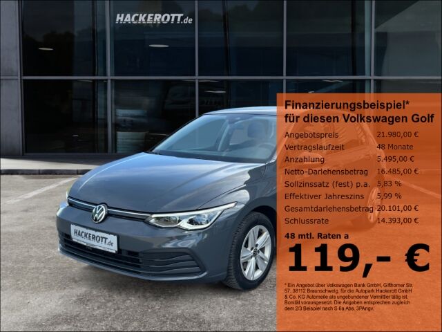 VW Golf VIII Life 2.0 TDI DSG PDC ACC Pano AHK
