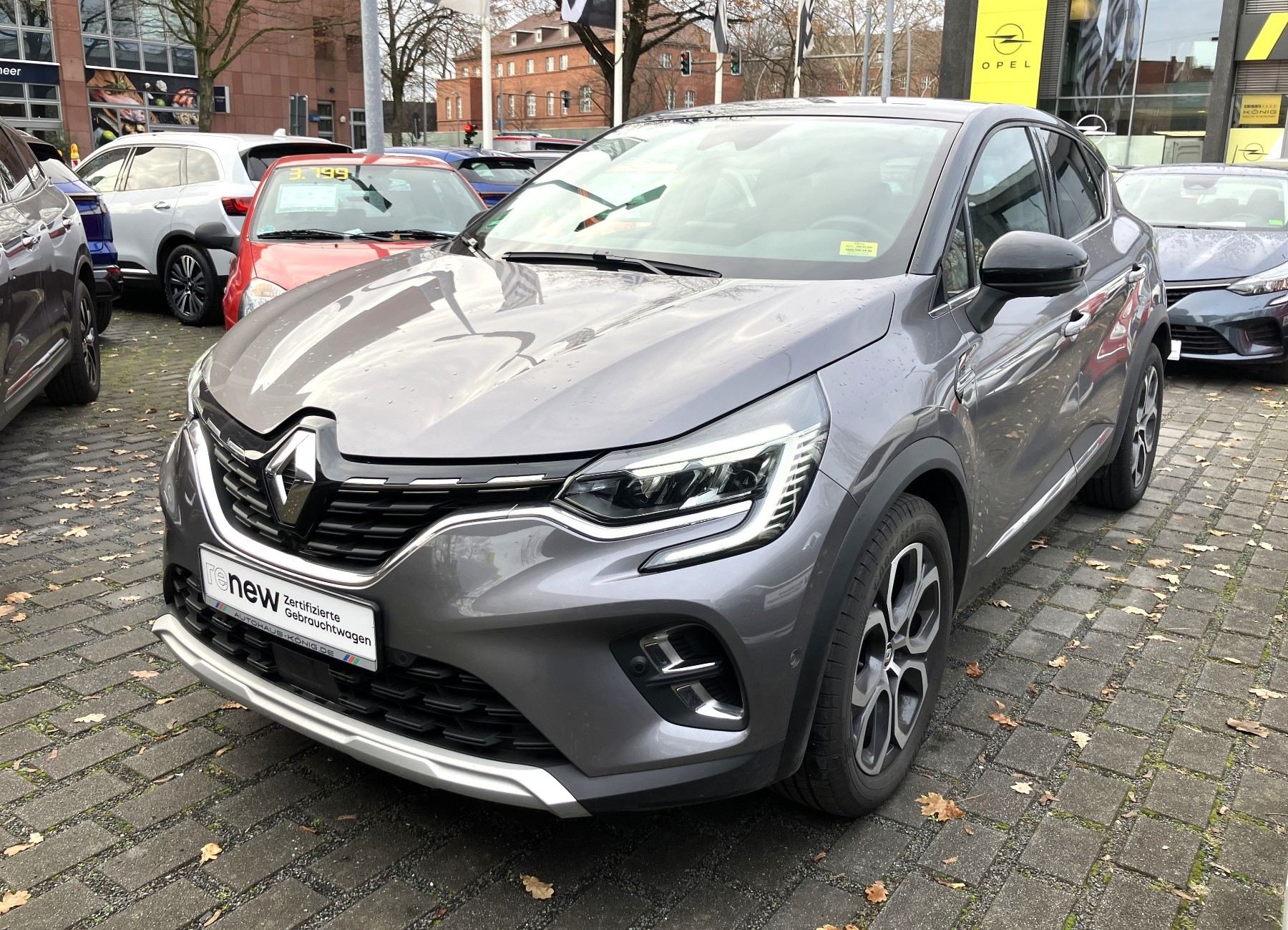 Renault Captur 1.3 TCe 140 TECHNO AUTOMATIK