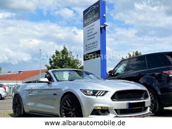 Fahrzeug FORD Mustang undefined