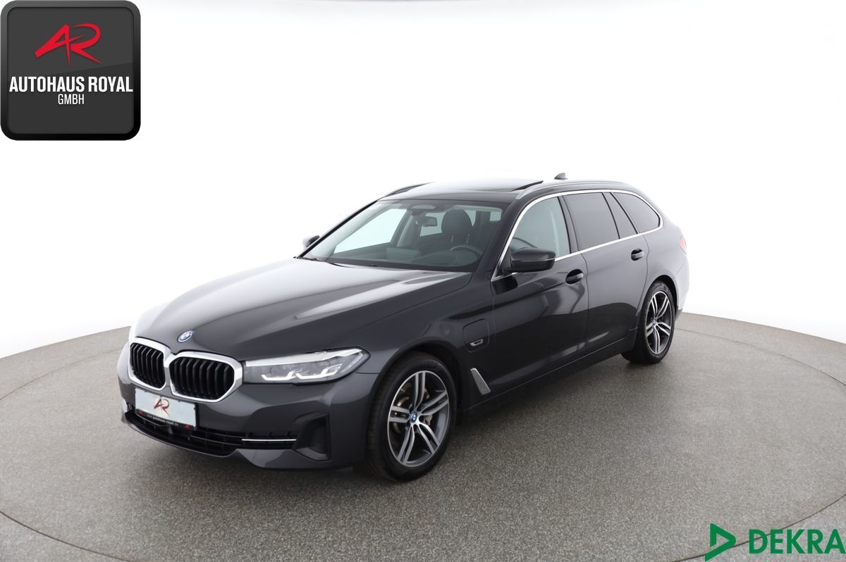 BMW 530 e T PANO,HEADUP,KEYLESS,ACC,KAMERA,TOTWINKEL