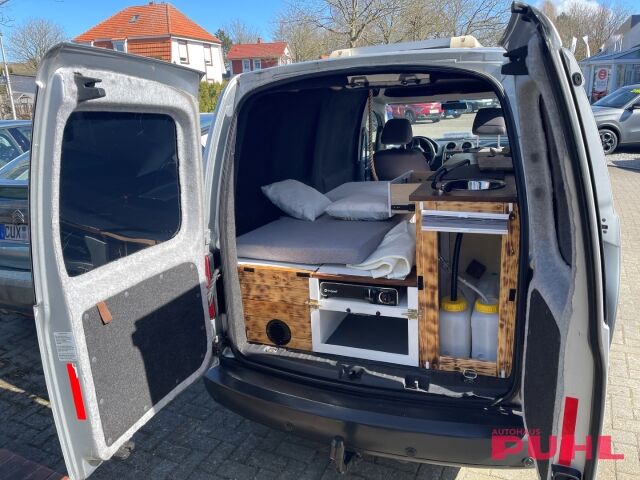 VW Caddy Kasten Maxi 1.6 TDI Wohnmobil-Kundenauftra