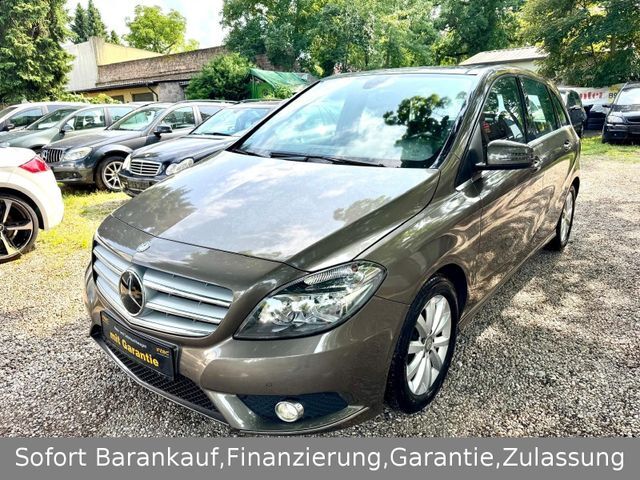 Mercedes-Benz B 180 CDI BlueEFFICIENCY Panorama I.Hand Klima