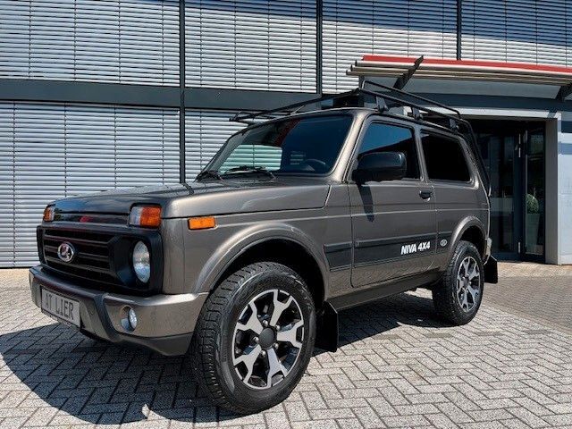 Lada Niva Urban 1,7 4x4 Top Zustand!