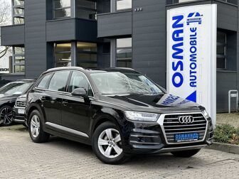 Fahrzeug AUDI Q7 undefined