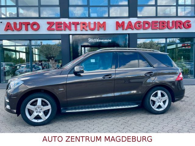 Mercedes-Benz ML 350 BlueTec BIXENON*LEDER*AMG*KAMERA*AHK