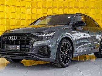 Fahrzeug AUDI SQ8 undefined
