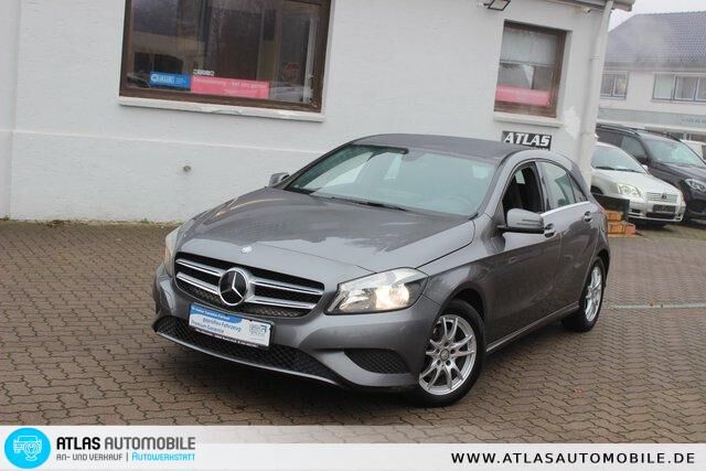 Mercedes-Benz A 180 CDI / d BlueEfficiency DCT LEDER=NAVIGATION