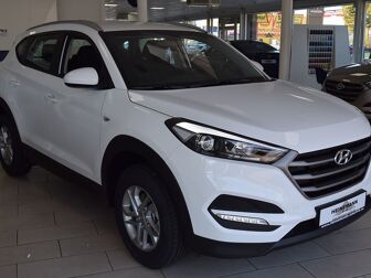 Fahrzeug HYUNDAI Tucson undefined