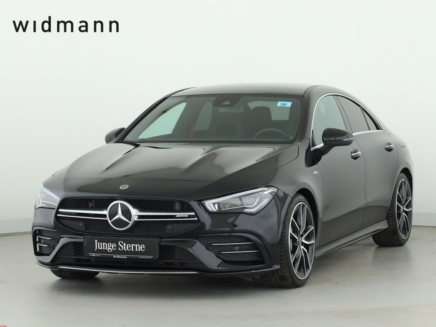 Mercedes-Benz CLA 35 AMG 4M *Multibeam*Panorama*Kamera*PTS*SHZ