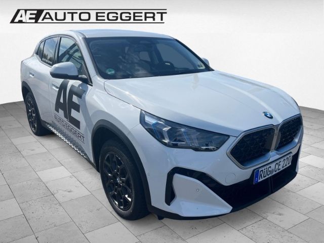 BMW X2 sDrive20i HUD AHK-klappbar Park-Assistent Nav