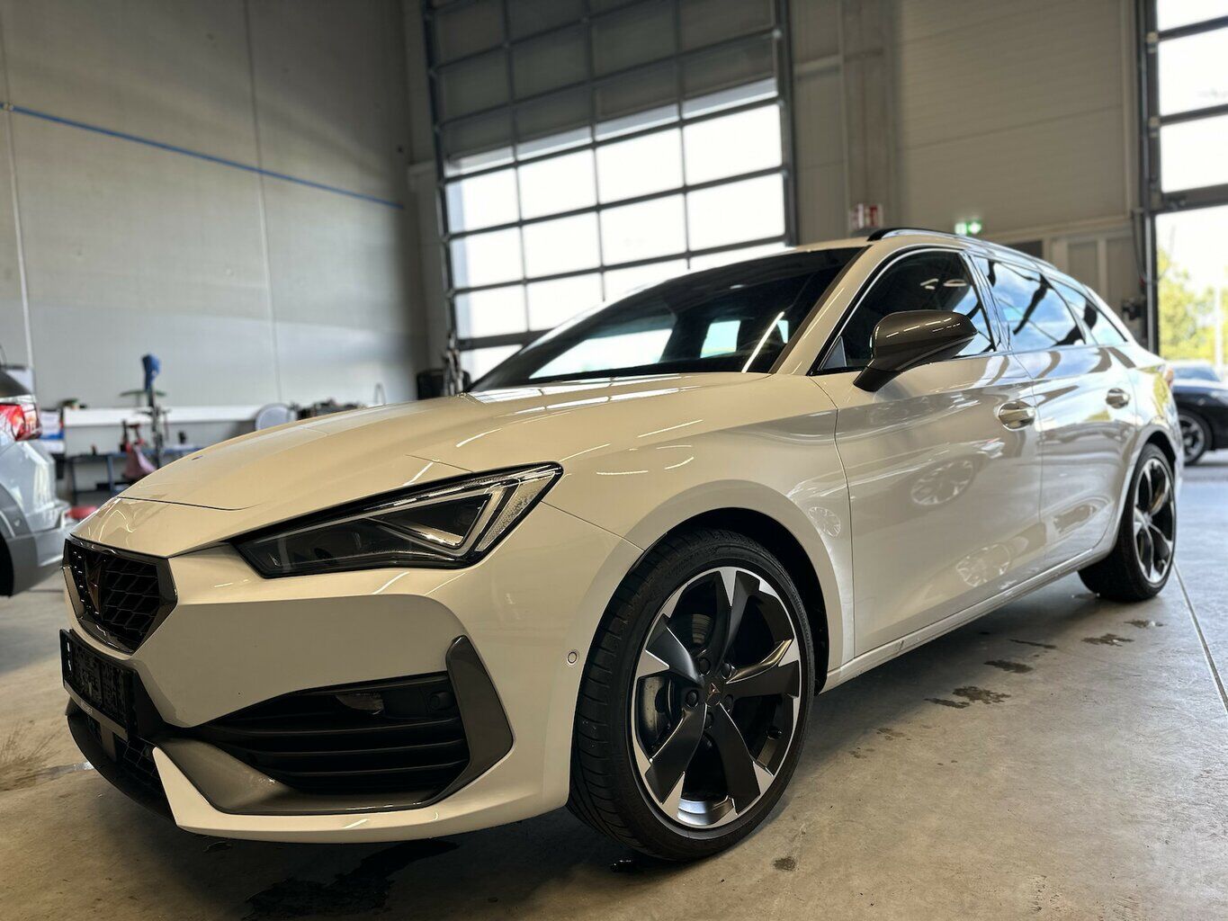 CUPRA Leon ST 1,5eTSI DSG Matrix Assist XL Vision+