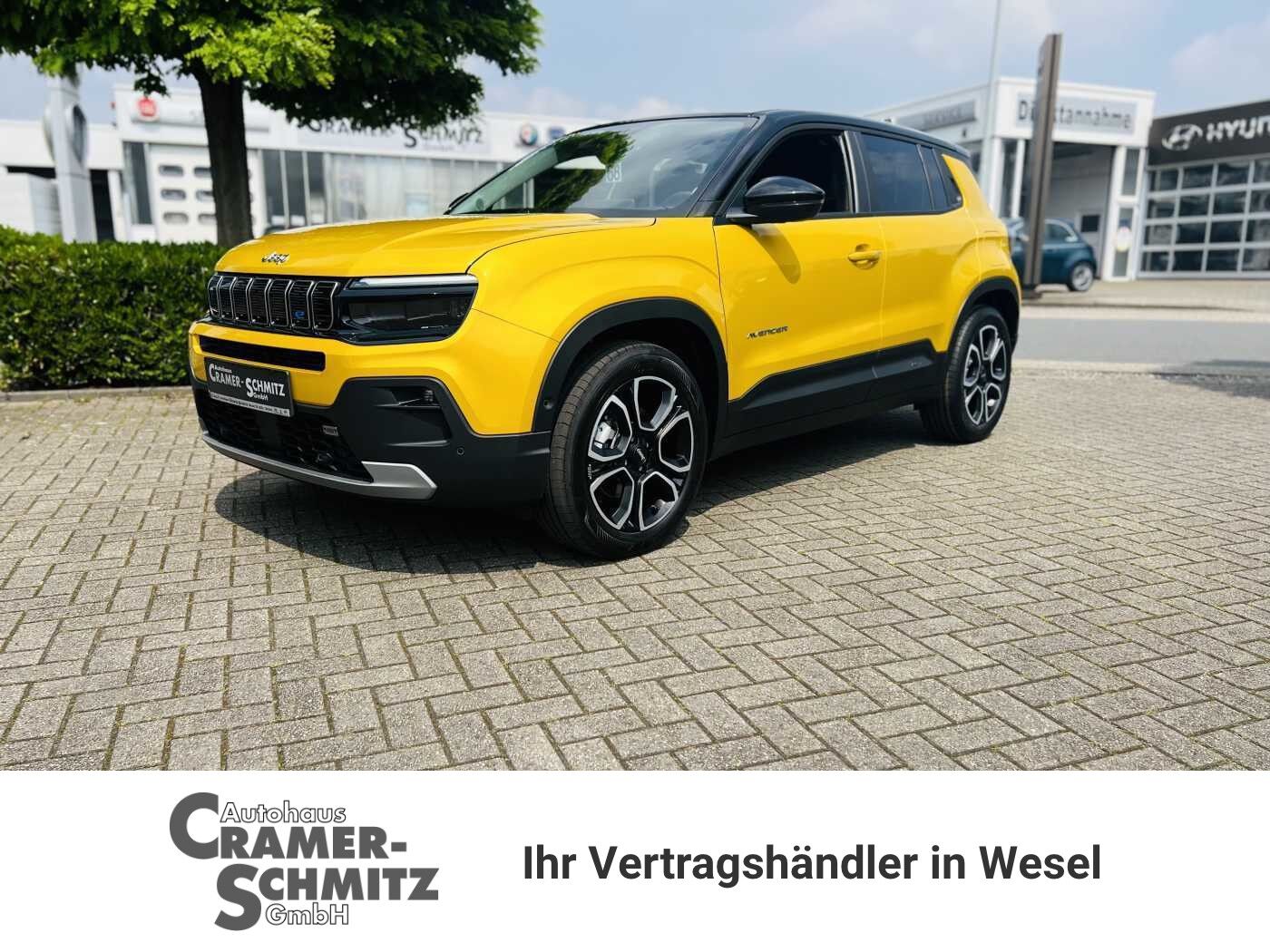 JEEP Avenger Elektro Summit mit Infotainment-Paket