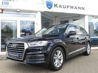 Fahrzeug AUDI Q7 undefined