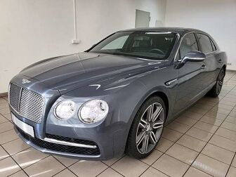 Fahrzeug BENTLEY Flying Spur undefined