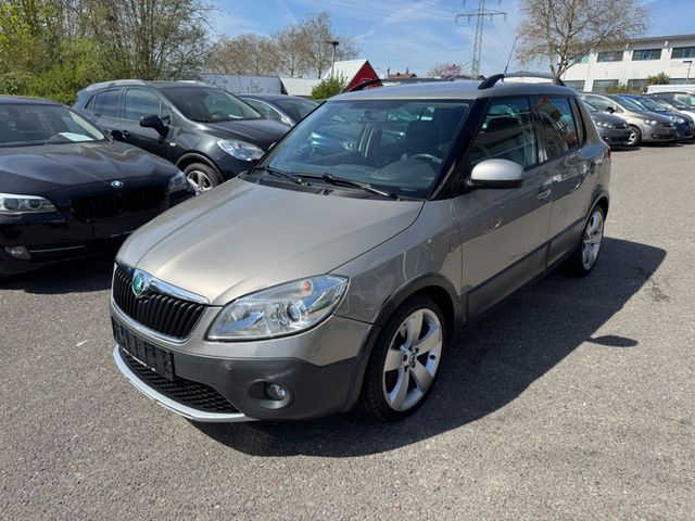 Skoda Fabia Scout 1.2 TSI DSG Tempoma AHK SHG Insp.Neu