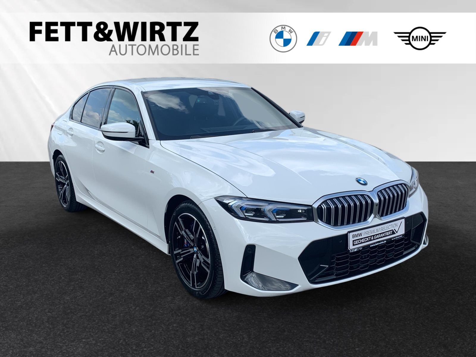 BMW 320i xDrive M Sport|AHK|HiFi|ParkingAss.+|Head-Up