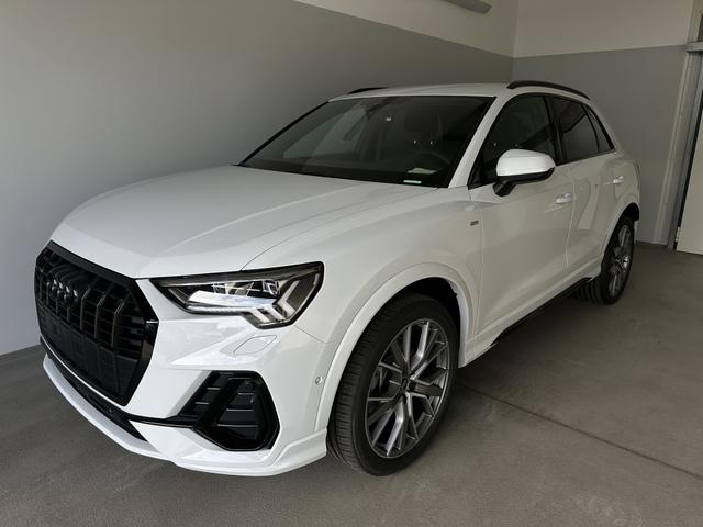 Audi Q3 2 x S line 40 TDI quattro+AHK+Navi 40 TDI ...