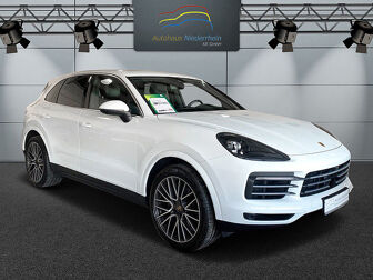 Fahrzeug PORSCHE Cayenne undefined