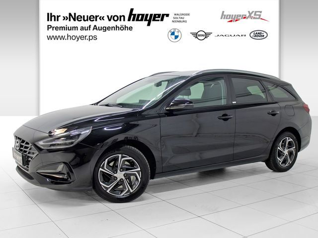 Hyundai i30 cw 1.6 CRDI DCT Intro Edition DAB LED RFK