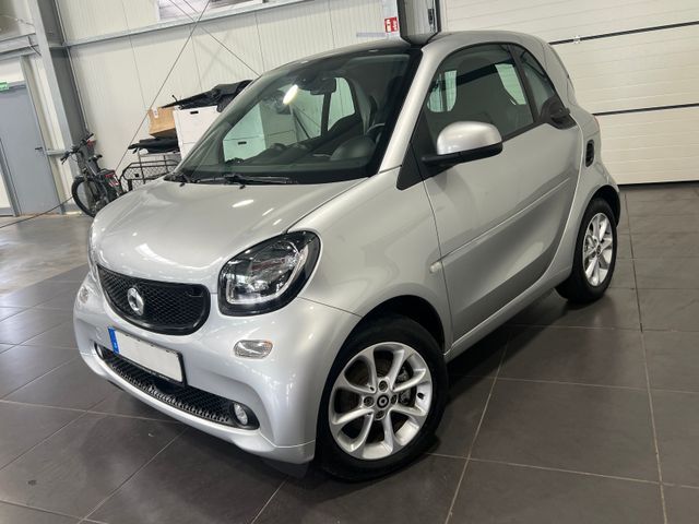 Smart ForTwo EQ Automatik **Navi*Pano*SHZ**