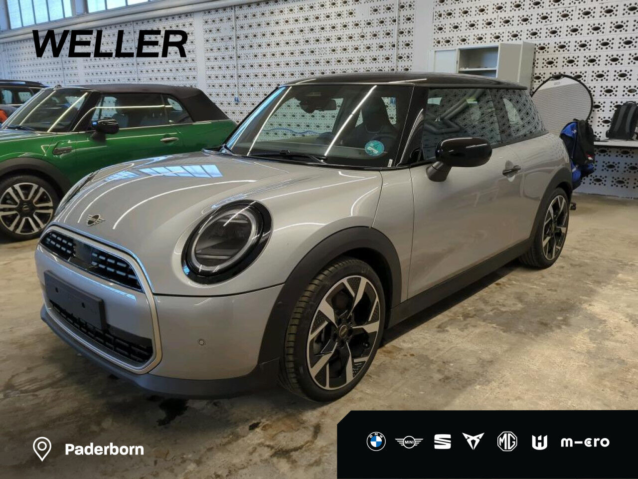 MINI Cooper C Aut. Favoured Trim JCW-Sitz,LED,HUD,Kam