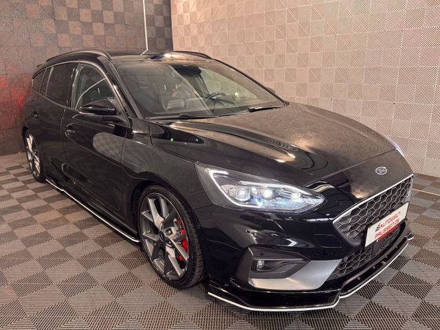 Ford Focus Turnier ST*ACC*B&B-HUD-PANO-TOT.W-KLIMA-19