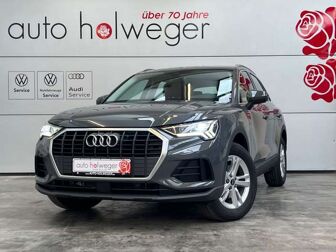 Fahrzeug AUDI Q3 undefined