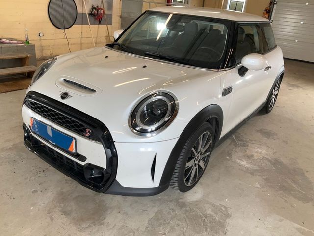 Mini COOPER S CLASSIC TRIM NAVI CONNECTED MEDIA SHZ
