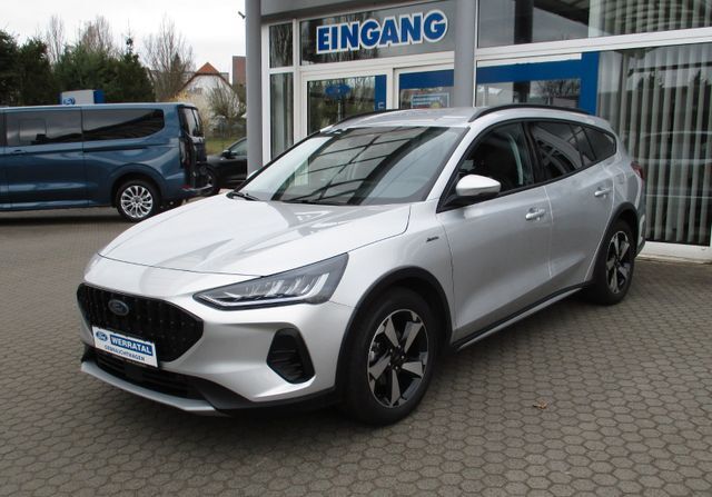 Ford Focus Turnier Active / Navi/ LED / Kamera